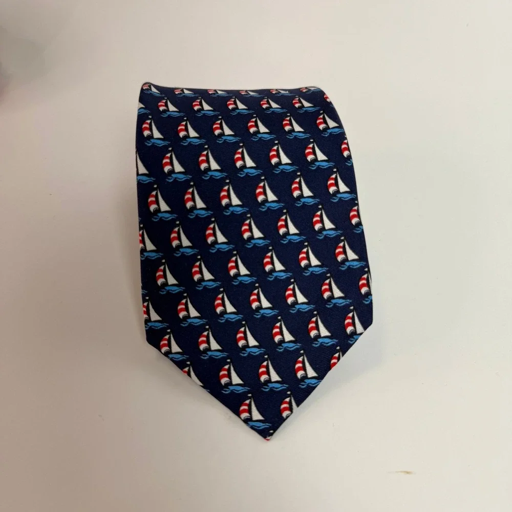 Lauren Ralph Lauren Mens 100% Silk Woven Blue Nautical Sailboat Tie Navy Red